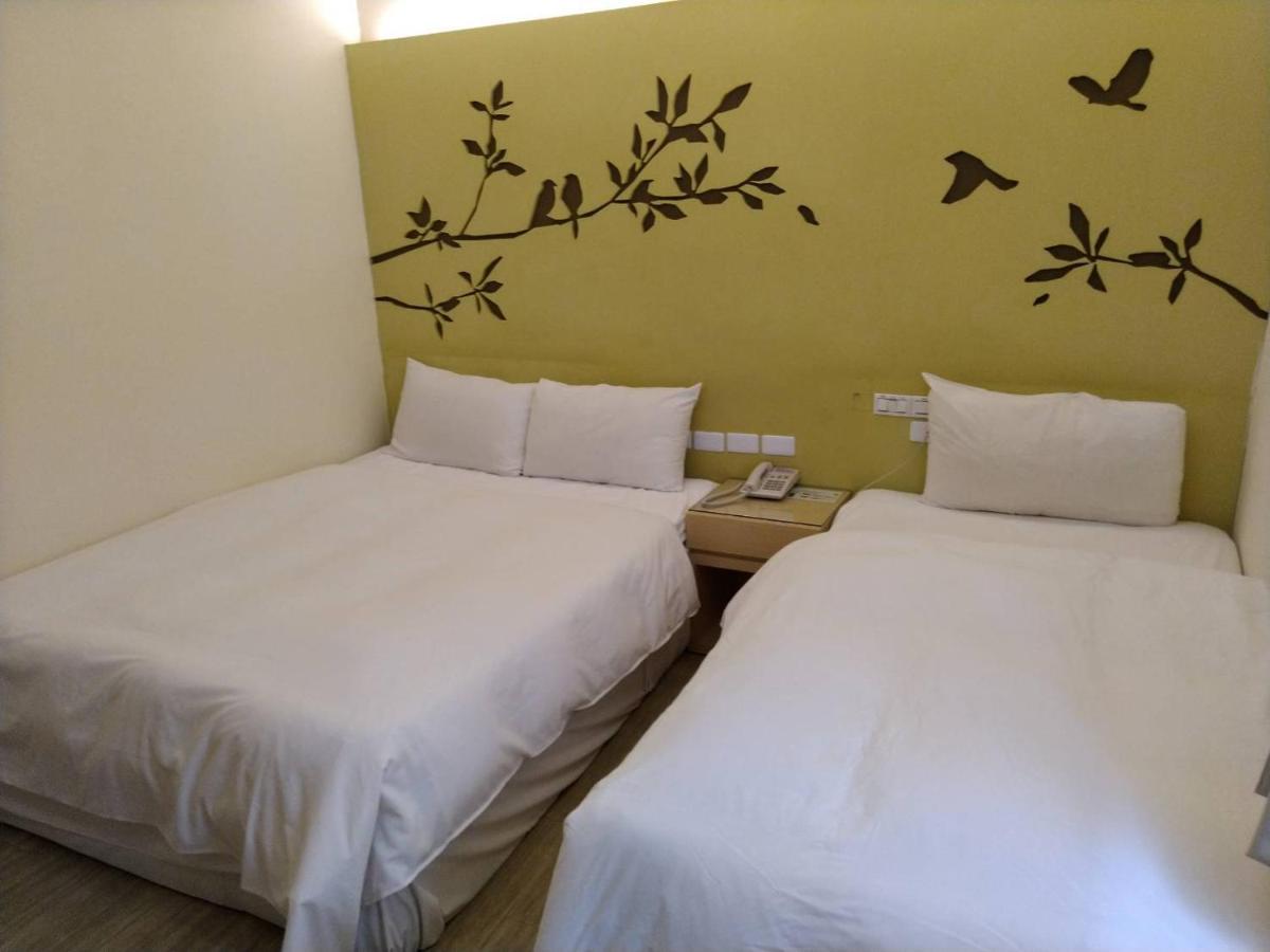 Kiwi Express Hotel - Kaohsiung Station Εξωτερικό φωτογραφία