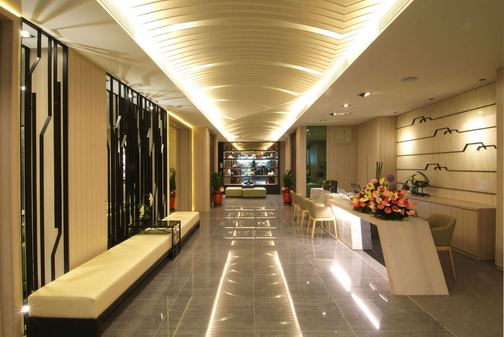 Kiwi Express Hotel - Kaohsiung Station Εξωτερικό φωτογραφία
